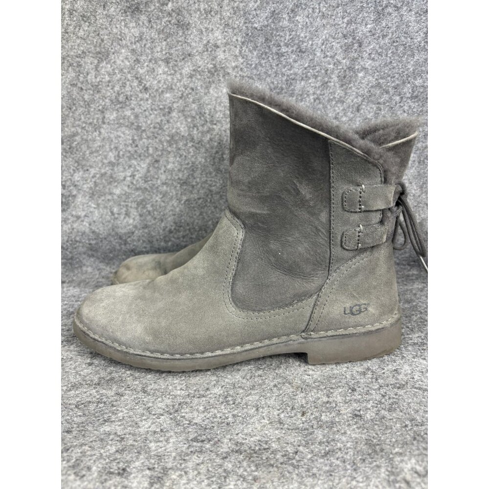 UGG Boots‎ Womens Size 11 Gray Suede Shearling Lined Ankle Back Lace Casual